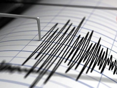 Dəhşətli zəlzələnin üçüncü ilində Türkiyə SİLKƏLƏNDİ