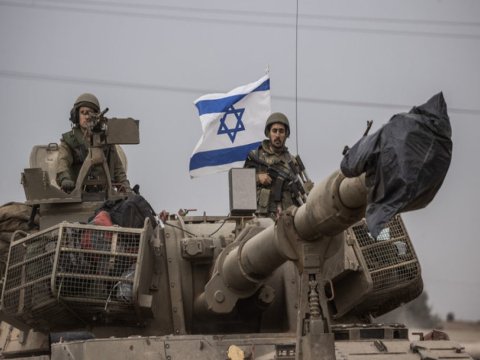 İsrail HƏMAS-ın silah anbarını vurub