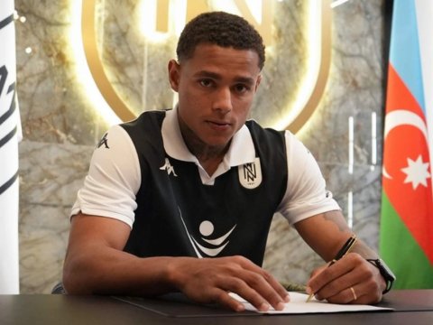 "Neftçi" yeni futbolçu&nbsp;transfer etdi