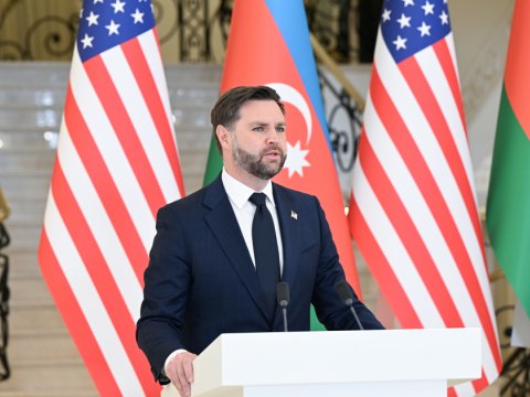 Vens Azərbaycana səfəri ilə bağlı paylaşım etdi