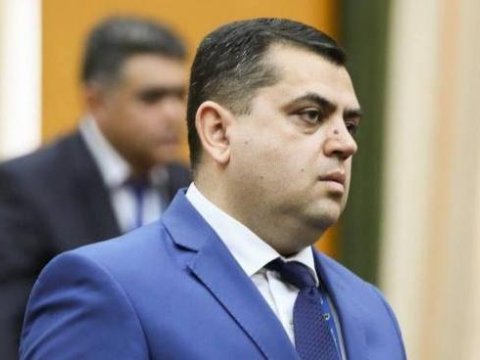 Daha bir mətbuat katibi medalla təltif olunub