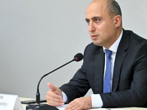 Nazir direktoru işdən çıxardı