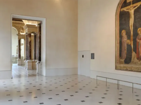 Luvr muzeyində su sızması - Əsərlər zədələndi