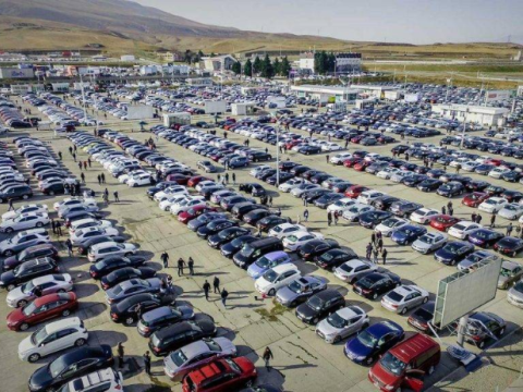 Azərbaycanın avtomobil bazarında kəskin dönüş&nbsp;