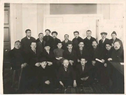 Astanada I Türkoloji Qurultaydan danışdılar