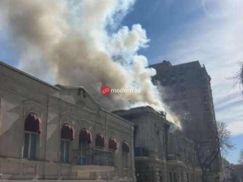 "Tarqovu" da yanan tarixi binadır? - AÇIQLAMA