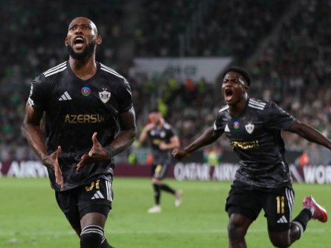 "Qarabağ" "Nyukasl"a qarşı: Oyunda hesab açıldı