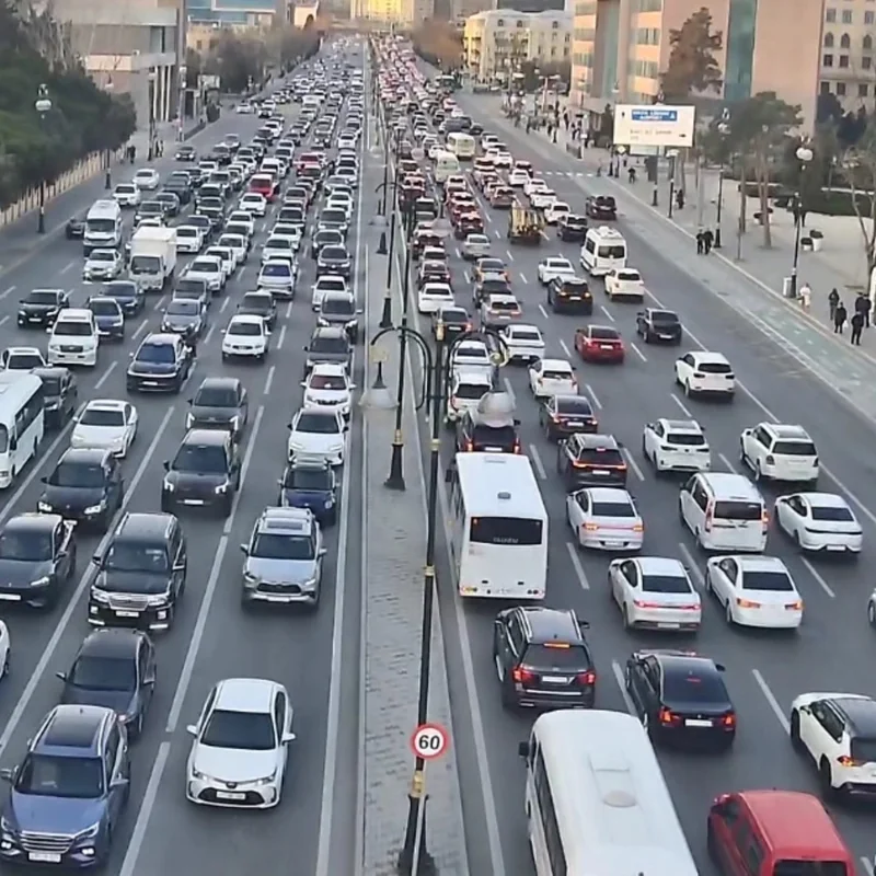 Paytaxtın hansı küçələrində sıxlıq var?