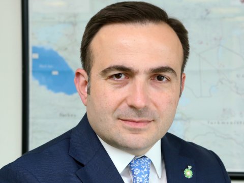 Bəxtiyar Aslanbəyli III Çarlz tərəfindən mükafata layiq görüldü