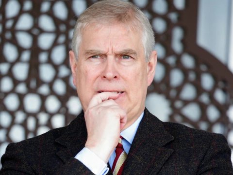 Britaniyada şahzadə Endryu sərbəst buraxılıb