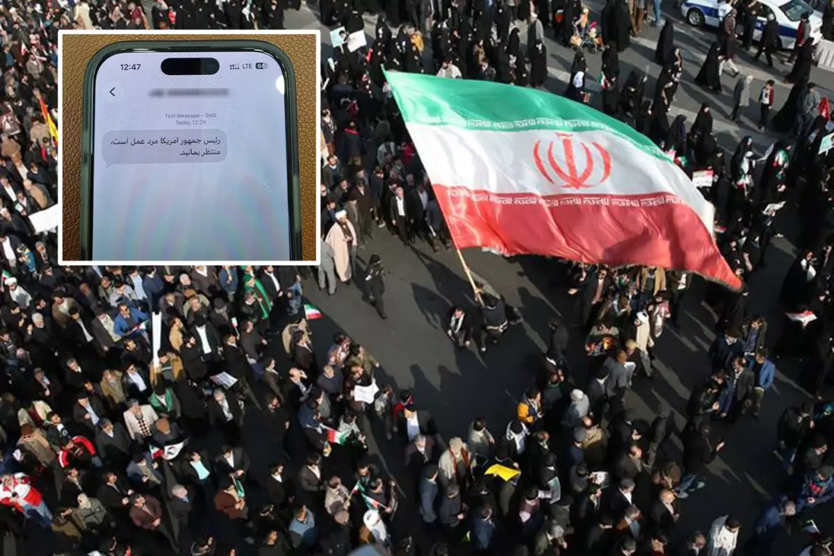 İranda naməlum mənbədən kütləvi SMS göndərilib