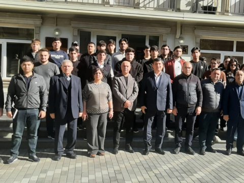 GDU rəhbərliyi&nbsp;tələbələri ilə&nbsp;"Tələbə evi"ndə bir araya gəldi