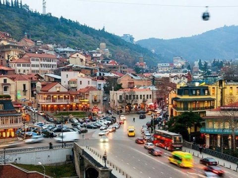 تعداد ظرفیت‌های دولتی در دانشگاه‌ها کاهش خواهد یافت