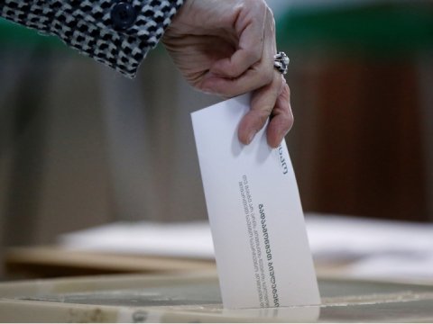 Parlament seçkilərinə 11 milyon dollar xərclənəcək