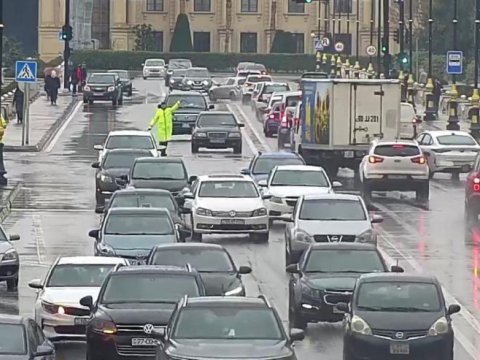 Çiskinli hava 15 istiqamətdə tıxaca SƏBƏB OLDU