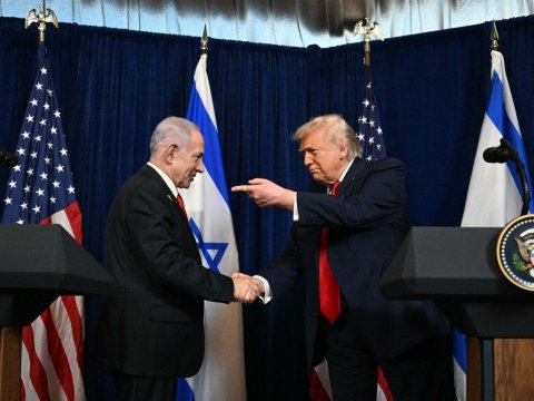 Trampın ətrafı istəyir ki, İranı&nbsp;birinci İsrail vursun