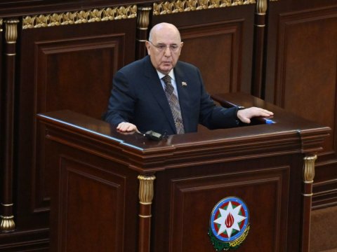 Azərbaycanda elmi məktəblərin qorunub saxlanılması zəruridir