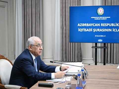 Baş nazir hökuməti TOPLADI