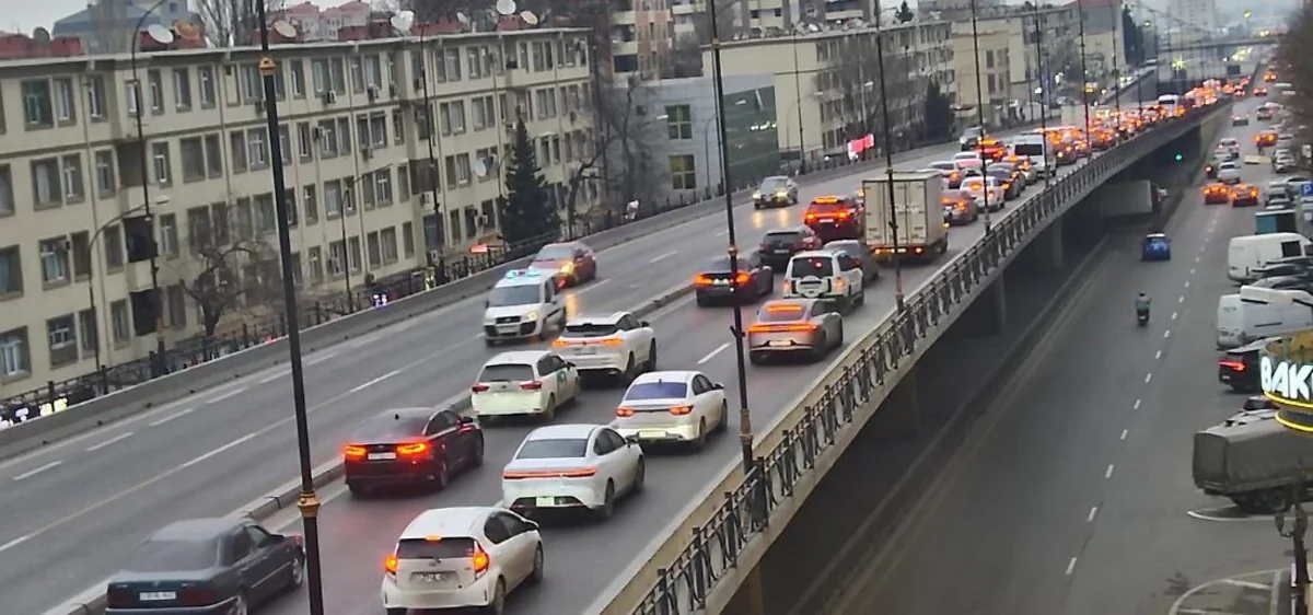 Paytaxtın sıxlıq müşahidə olunan küçələri