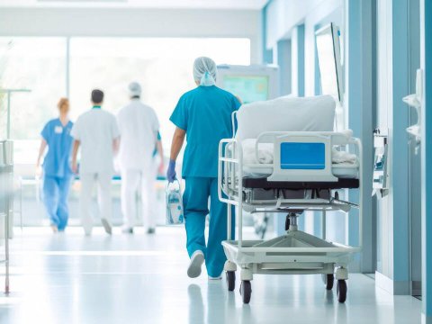 Müqaviləsiz həkim çalışdıran klinika CƏRİMƏLƏNDİ