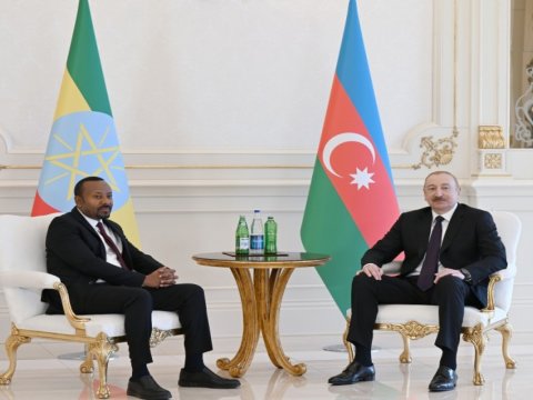 İlham Əliyev Efiopiyanın Baş naziri ilə görüşdü - FOTO