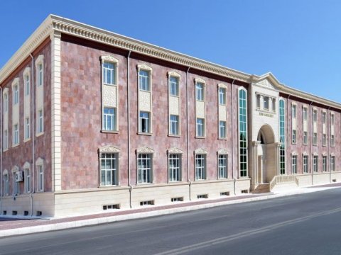 Tibb kollecinin direktoru işdən çıxarıldı