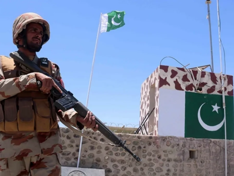 Pakistan&ndash;Əfqanıstan gərginliyi: &ldquo;Açıq müharibə&rdquo; bəyanatı&nbsp;