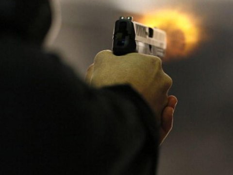 İranda deputatın maşınına atəş açılıb, iki nəfər saxlanılıb