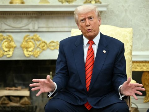 Tramp xalqa müraciət edəcək