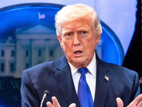 Trump: ABŞ-İsrail hücumlarında 48 iranlı lider öldürüldü