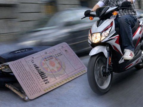 Moped sürücülərin nəzərinə! - Sürücülük vəsiqəsi tələb olunacaq