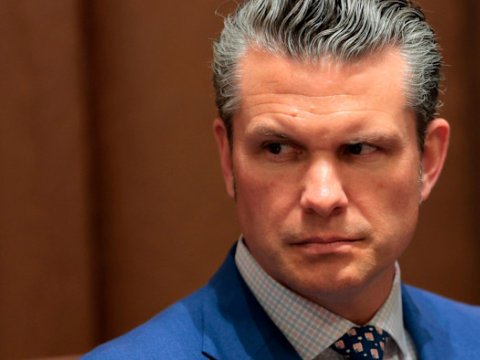 Məqsəd İranda rejim dəyişikliyinə nail olmaq deyil&nbsp;- ABŞ müharibə naziri&nbsp;