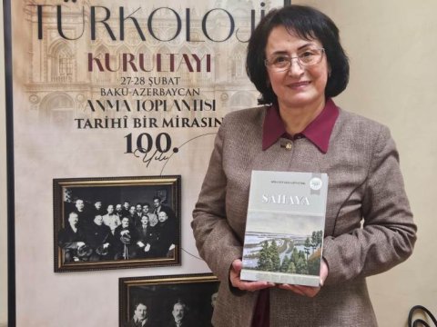 Aida Eyvazlının kitabı beynəlxalq konfransda paylanıb