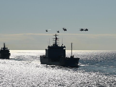 Fransa Şərqi Aralıq dənizinə hərbi qüvvə göndərir