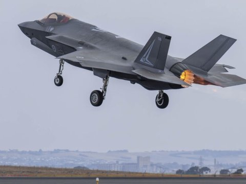 İsrail F-35-i Tehran üzərində İran qırıcısını&nbsp;vurdu