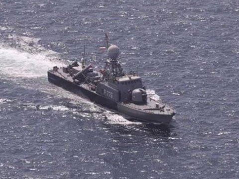 Hind okeanında İran gəmisi vuruldu - 101 nəfər itkin düşüb