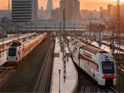 Sərnişinlərin nəzərinə! - Sürət qatarının hərəkət qrafiki dəyişdirilir