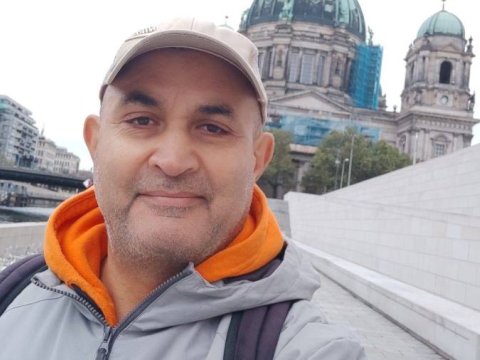 Azərbaycanlı jurnalist xaricdə vəfat edib