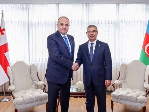 Gürcüstan müdafiə naziri Zakir Həsənova zəng etdi