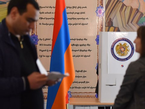 Paşinyanın partiyası öndədir -&nbsp;SORĞU