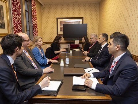 Rəşad Nəbiyev britaniyalı nazir&nbsp;müavini ilə görüşdü