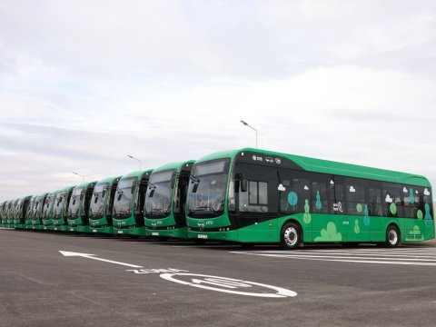 Bakıda yeni avtobus deposu istifadəyə verildi - FOTO