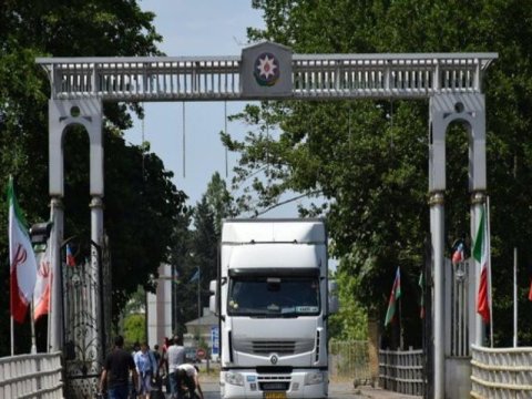 Azərbaycan-İran sərhədində yük maşınlarının hərəkətinə&nbsp;icazə verildi