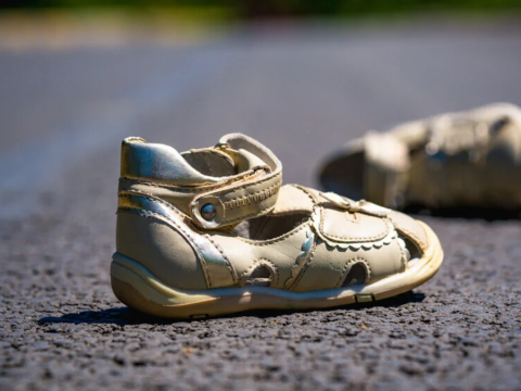 Avtomobillə 10 yaşlı uşağı vuraraq öldürdü