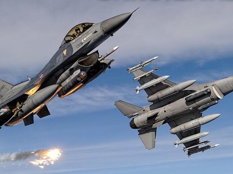 Türkiyə&nbsp;F-16 qırıcılarını Şimali Kiprə göndərir