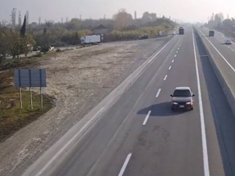 Sol zolaqla hərəkət edən sürücülərin nəzərinə!&nbsp;- VİDEO