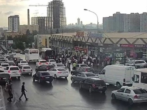 Bakıda tıxac olan yolların sayı artdı - SİYAHI