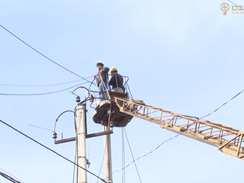 "Azərişıq" bəzi kəndlərin elektrik şəbəkəsini yeniləyir -&nbsp;VİDEO