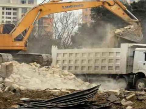 Demolition in the center of Baku - what will be built on the site? - VIDEO