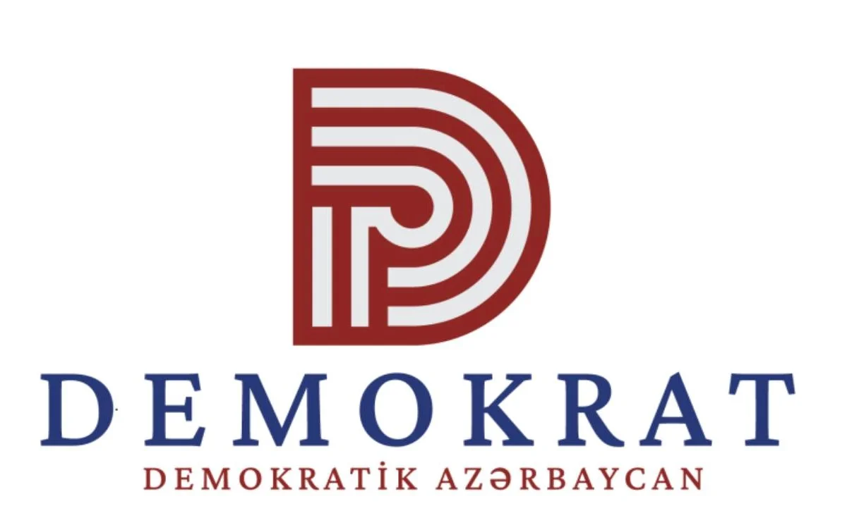 Demokrat.az səkkiz yaşında